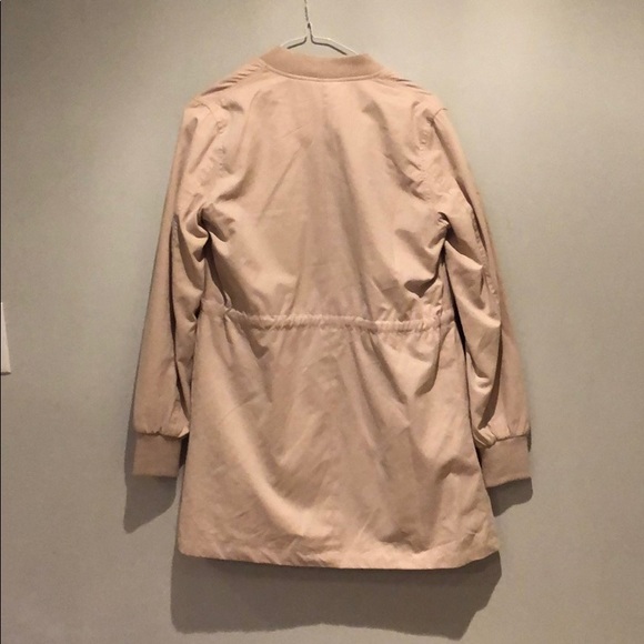 NWOT Beige Light Jacket - Picture 6 of 7